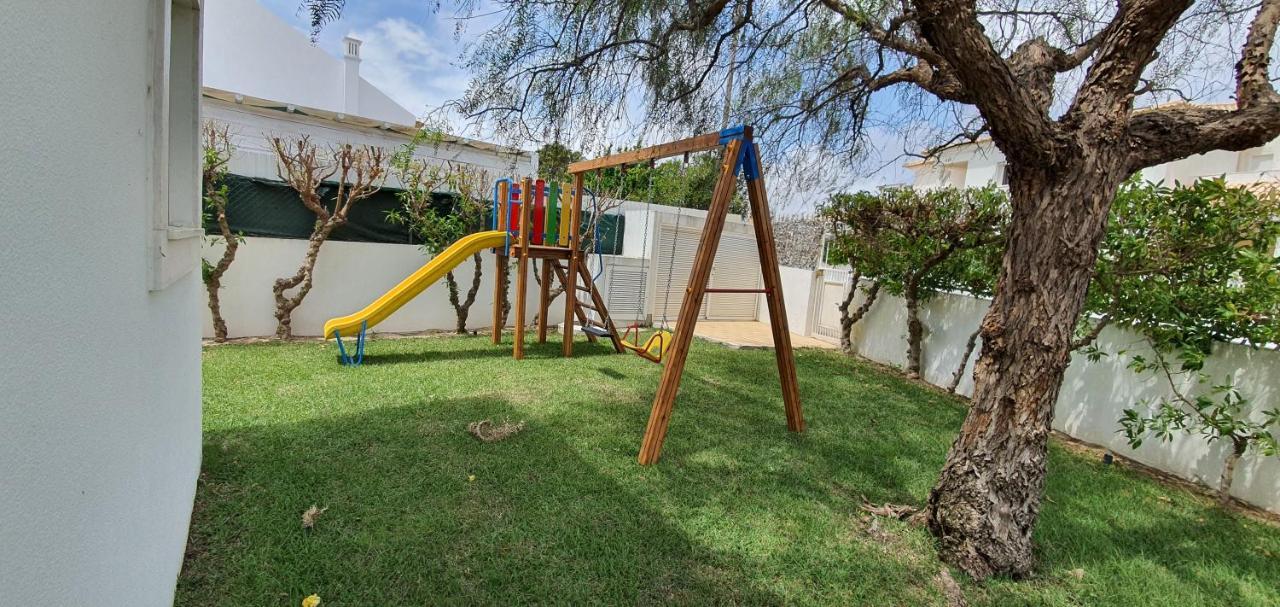 Sunset Villa By Laranjal Rentals Olhos de Agua  Extérieur photo
